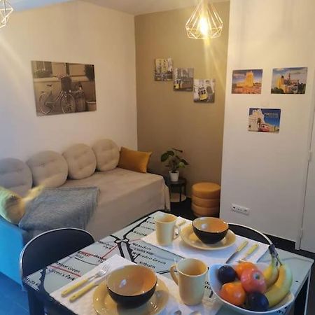 Apartamento Enjoy Lisboa! - Near Metro Amadora Exterior foto