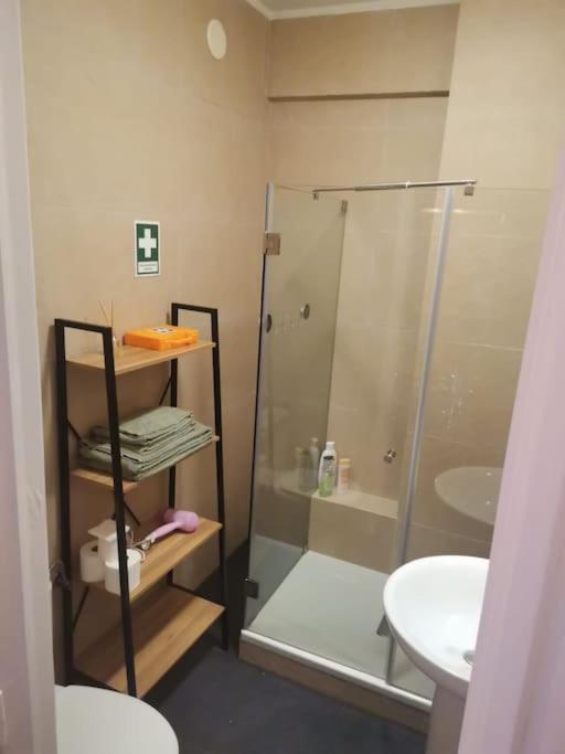 Apartamento Enjoy Lisboa! - Near Metro Amadora Exterior foto